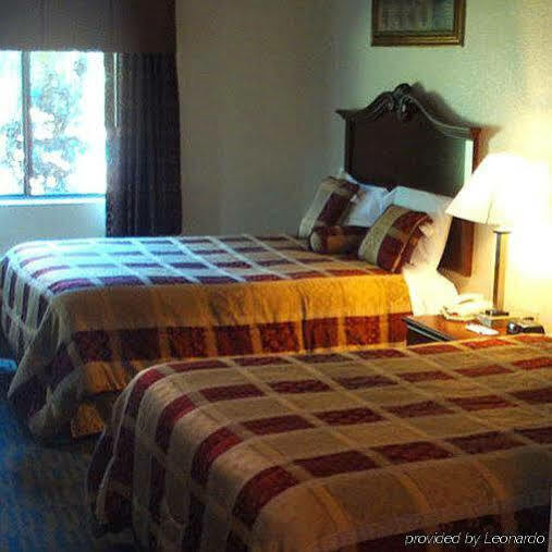 Western Motel Inn And Suites Hazelhurst Hazlehurst Bagian luar foto